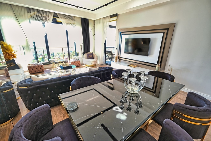 مشروع استثماري بإطلالة مميزة في كيبيز - أنطاليا