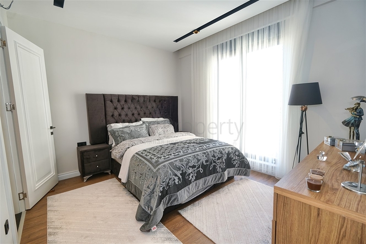 مشروع استثماري بإطلالة مميزة في كيبيز - أنطاليا