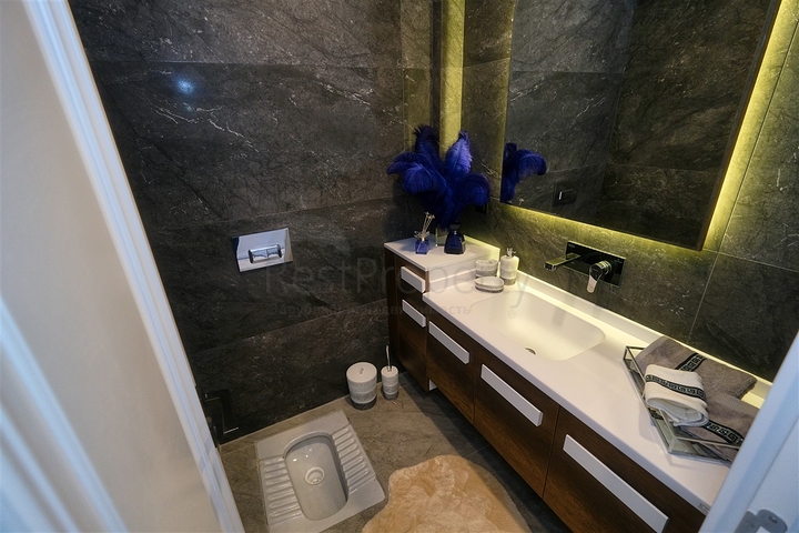 مشروع استثماري بإطلالة مميزة في كيبيز - أنطاليا