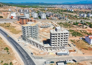 شقق 2 + 1 ، 3 + 1 في منطقة كيبيز - أنطاليا