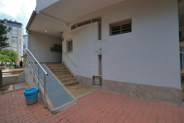 شقة 2 + 1 في منطقة كوشكافاجي - أنطاليا