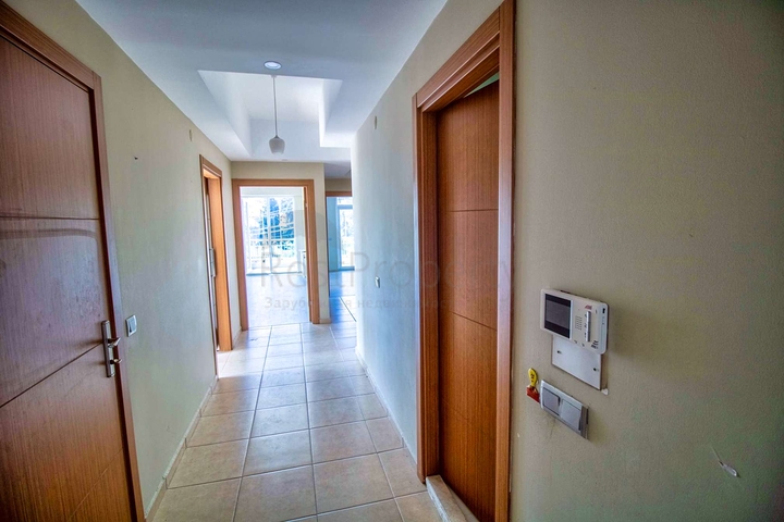  شقة 3 + 1 في منطقة كيزيلتوبراك - أنطاليا