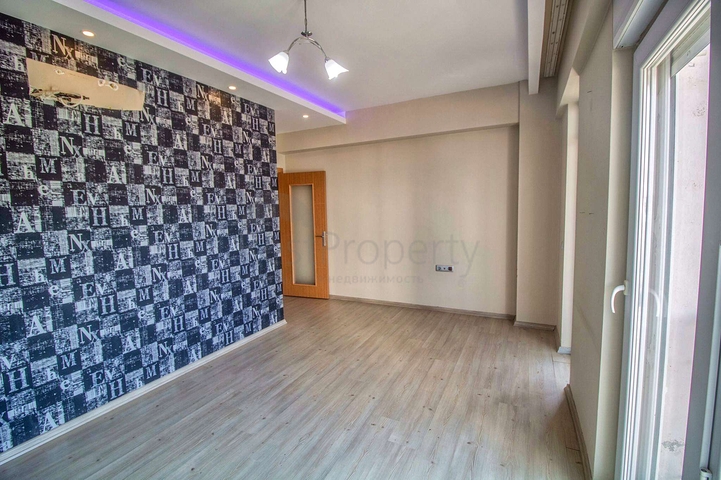  شقة 3 + 1 في منطقة كيزيلتوبراك - أنطاليا