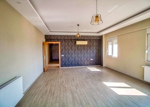  شقة 3 + 1 في منطقة كيزيلتوبراك - أنطاليا