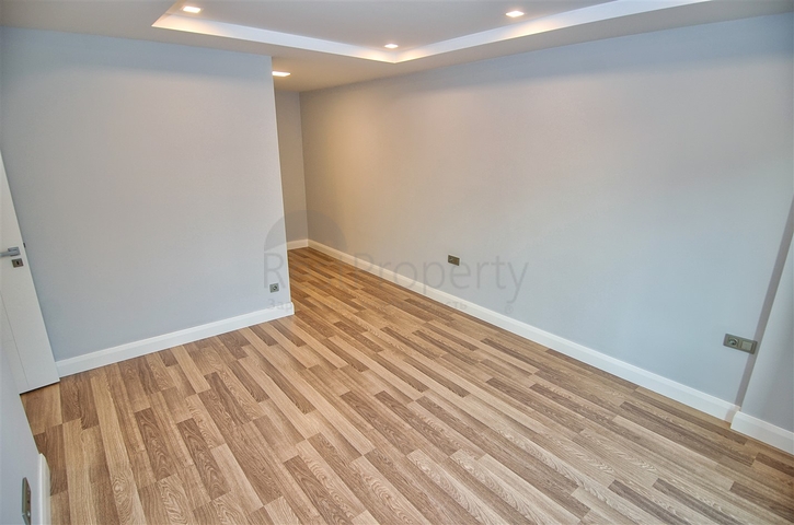 شقة 2 + 1 بتصميم مميز في منطقة مراد باشا المرموقة