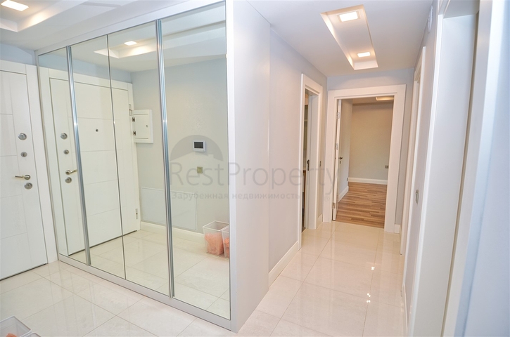 شقة 2 + 1 بتصميم مميز في منطقة مراد باشا المرموقة