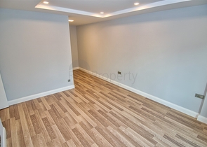 شقة 2 + 1 بتصميم مميز في منطقة مراد باشا المرموقة