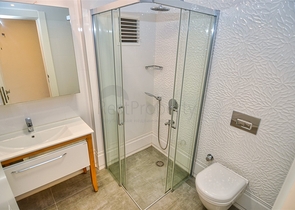 شقة 2 + 1 بتصميم مميز في منطقة مراد باشا المرموقة