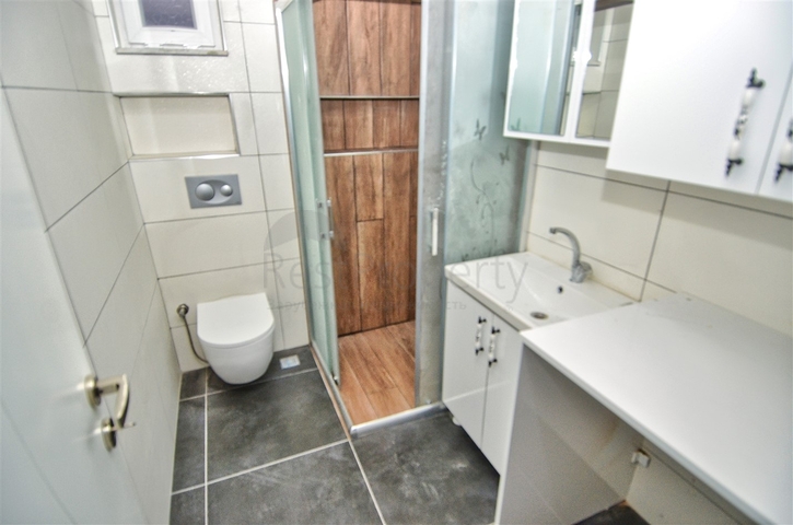 شقة 2 + 1 في وسط أنطاليا