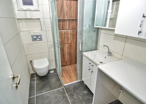 شقة 2 + 1 في وسط أنطاليا