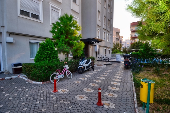 شقة 1 + 1 في وسط أنطاليا