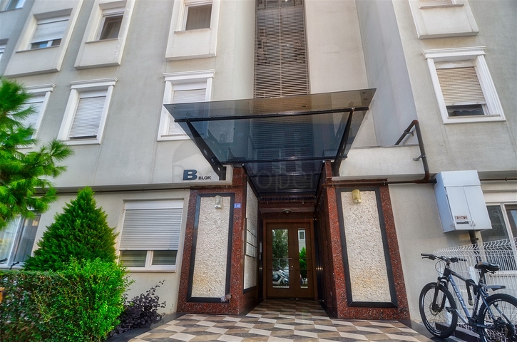 شقة 1 + 1 في وسط أنطاليا