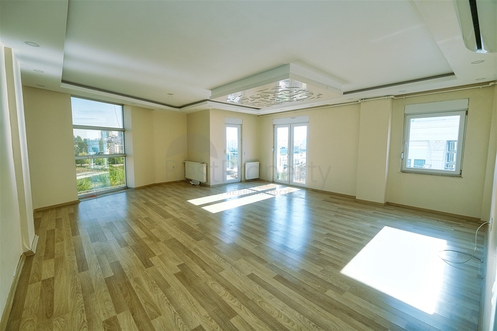 شقة 4 + 1 في منطقة هورما - أنطاليا