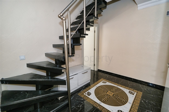 شقة 4 + 1 في منطقة هورما - أنطاليا