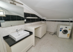 شقة 4 + 1 في منطقة هورما - أنطاليا