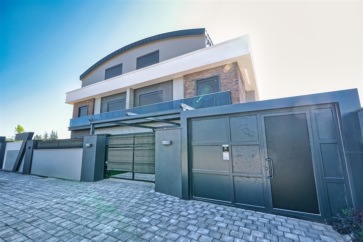 مخطط فيلا 4 + 1 في منطقة مولايوسف - أنطاليا