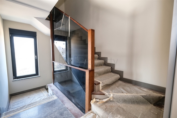 مخطط فيلا 4 + 1 في منطقة مولايوسف - أنطاليا