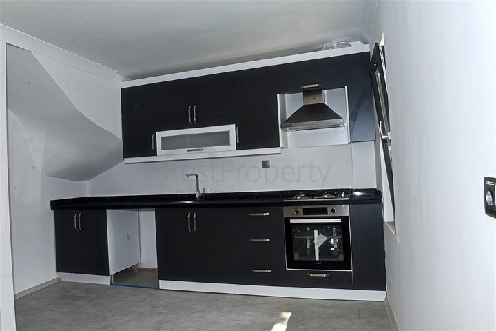 فلل للبيع في كيمر - ضمن مجمع فاخر -واسعار مناسبة 