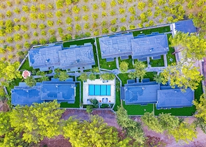 فلل للبيع في كيمر - ضمن مجمع فاخر -واسعار مناسبة 