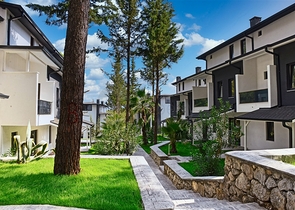 فلل للبيع في كيمر - ضمن مجمع فاخر -واسعار مناسبة 