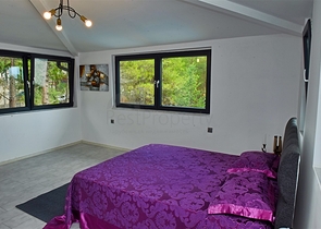 فلل للبيع في كيمر - ضمن مجمع فاخر -واسعار مناسبة 