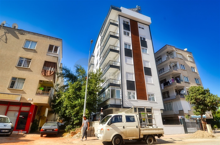 شقة 4 + 1 في وسط أنطاليا