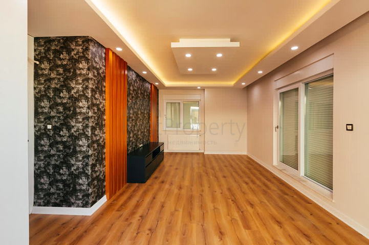 شقة 2 + 1 في وسط أنطاليا