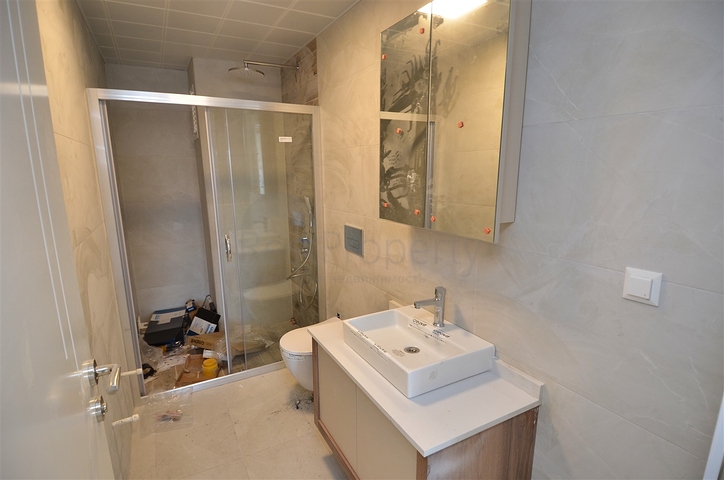 شقة 4 + 2 في وسط أنطاليا