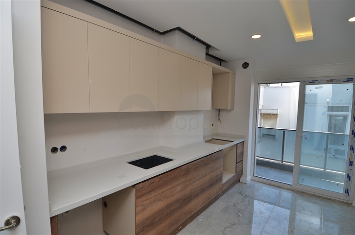 شقة 4 + 2 في وسط أنطاليا