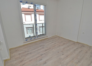 شقة 4 + 2 في وسط أنطاليا