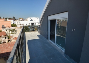 شقة 4 + 2 في وسط أنطاليا