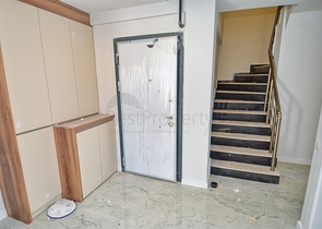 شقة 4 + 2 في وسط أنطاليا