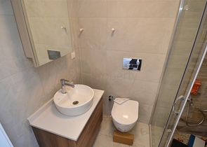 شقة 4 + 2 في وسط أنطاليا