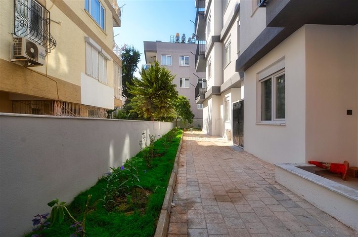 شقق 1 + 1 و 2 + 1 في وسط أنطاليا