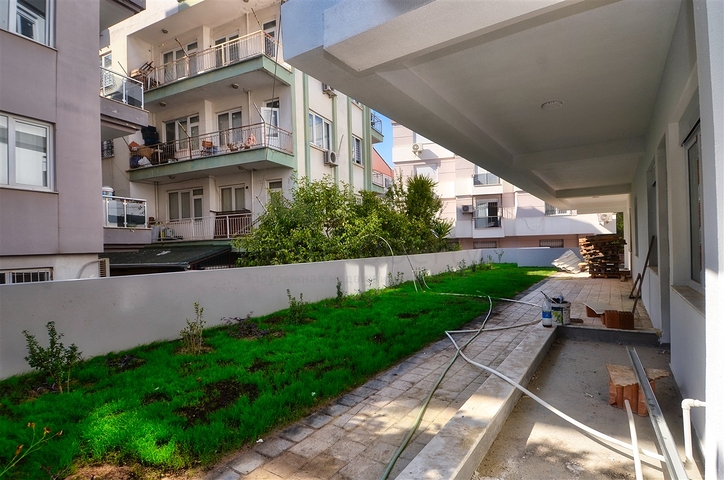 شقق 1 + 1 و 2 + 1 في وسط أنطاليا