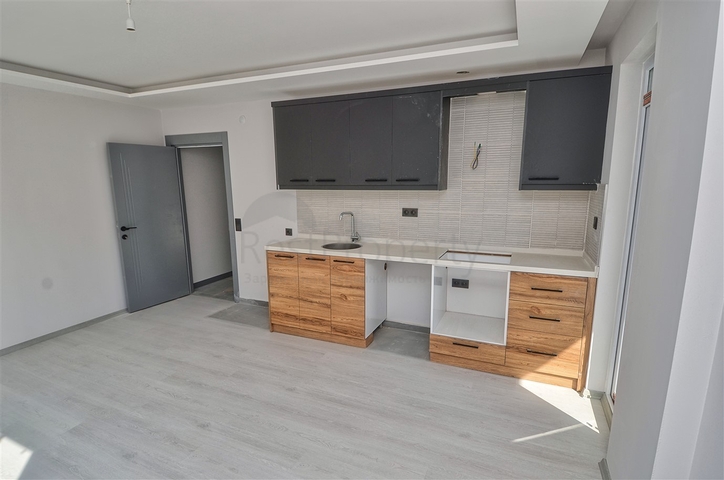 شقق 1 + 1 و 2 + 1 في وسط أنطاليا