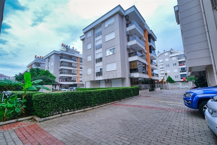 شقة 3 + 1 في منطقة كيزيلاريك - أنطاليا