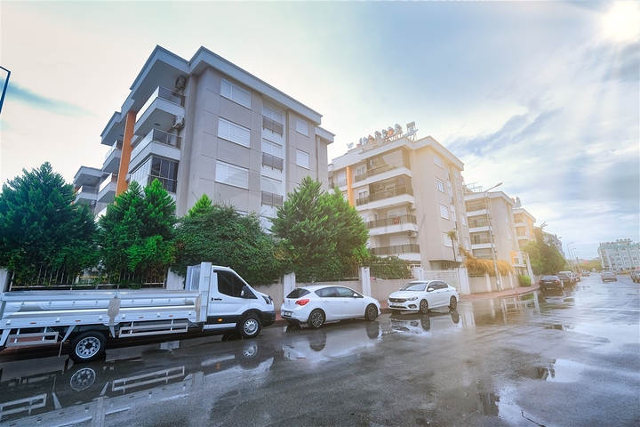 شقة 3 + 1 في منطقة كيزيلاريك - أنطاليا