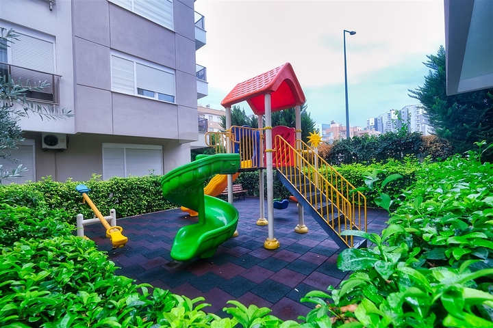 شقة 3 + 1 في منطقة كيزيلاريك - أنطاليا