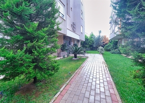 شقة 3 + 1 في منطقة كيزيلاريك - أنطاليا