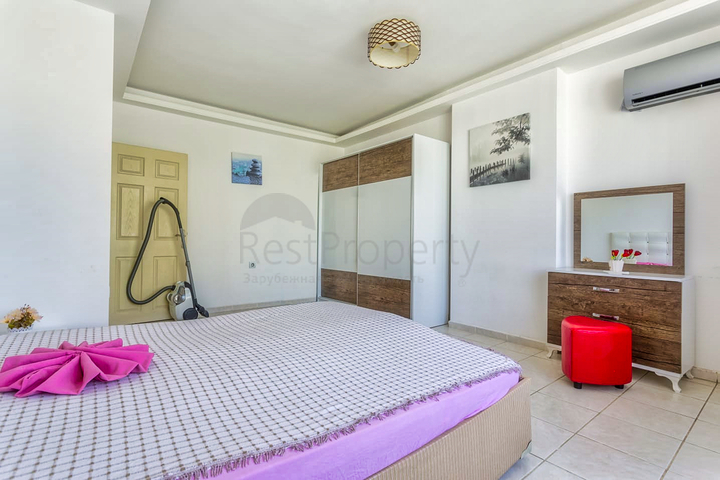 شقة بغرفة نوم واحدة في منطقة ليمان في كونيالتي