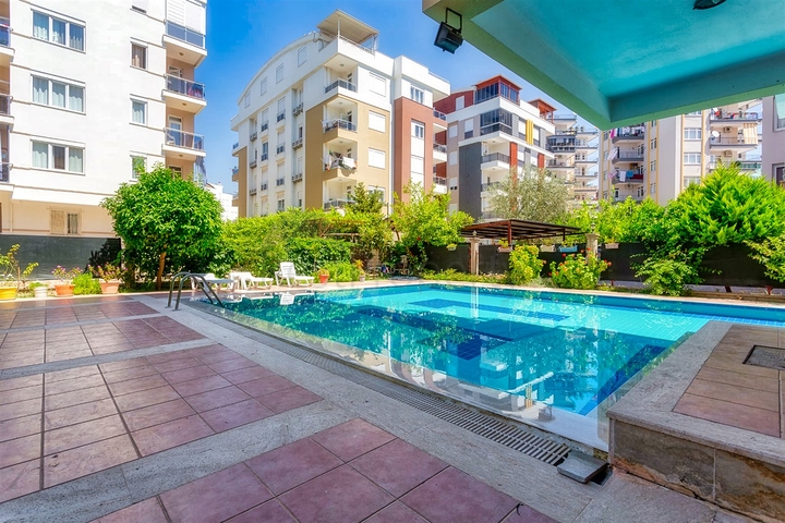 شقة بغرفة نوم واحدة في منطقة ليمان في كونيالتي