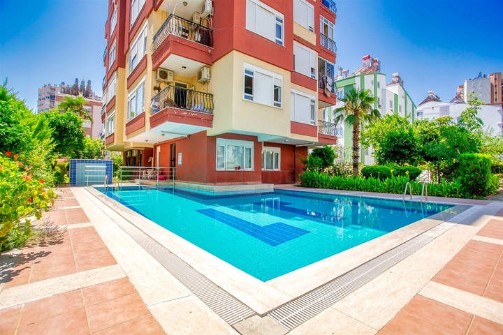 شقة بغرفة نوم واحدة في منطقة ليمان في كونيالتي