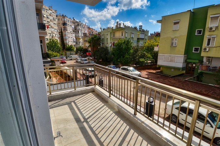 شقة 2 + 1 في وسط مدينة أنطاليا