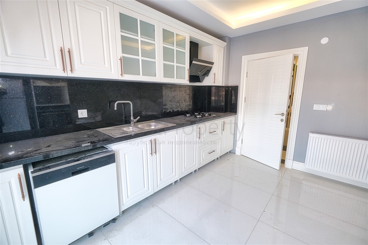 شقة 3 + 1 في منطقة ميدان كافاجي - أنطاليا