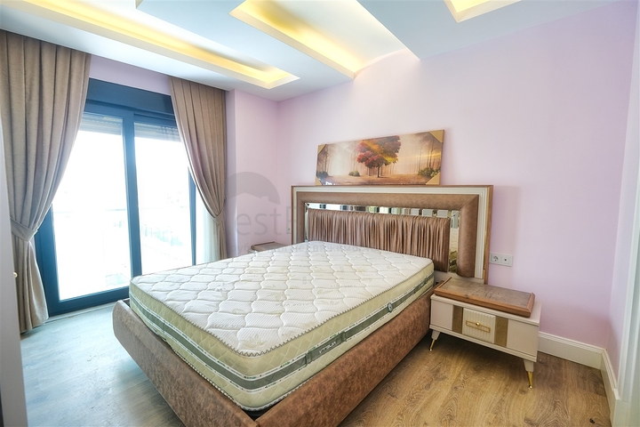 شقة 3 + 1 في منطقة ميدان كافاجي - أنطاليا