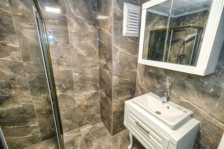 شقة 3 + 1 في منطقة ميدان كافاجي - أنطاليا