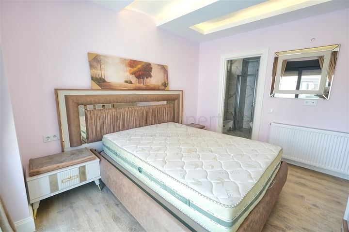 شقة 3 + 1 في منطقة ميدان كافاجي - أنطاليا