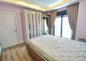 شقة 3 + 1 في منطقة ميدان كافاجي - أنطاليا