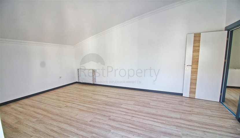 شقة بتصميم 2 + 1 في وسط أنطاليا